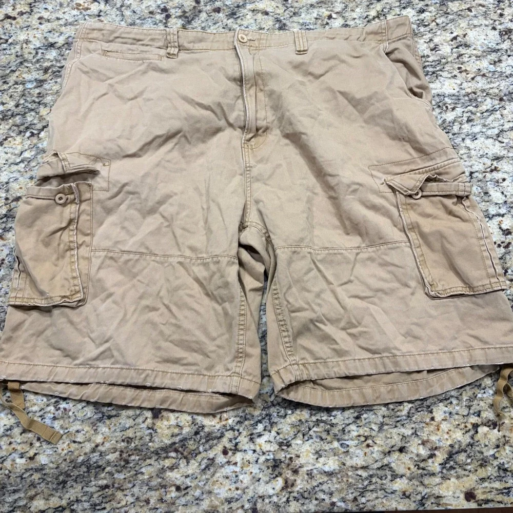 Beverly Hills Polo Club Mens Cargo Shorts Tan Khaki Size 46 Cotton Twill